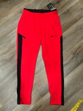 New Nike Sportswear Showtime Basketball Pants Joggers 930767 657 Women's Size M
